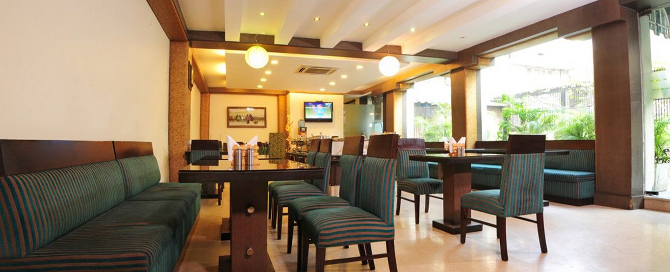 Hotel Clark Heights Új-Delhi Kültér fotó